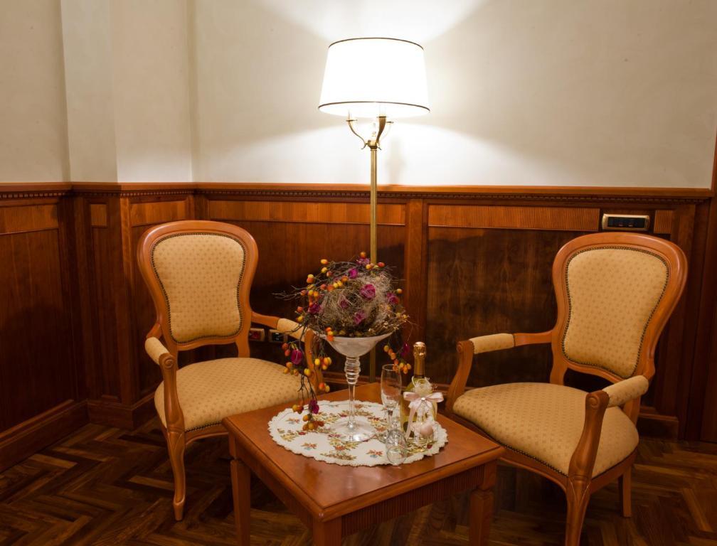 Hotel Capys Capua Quarto foto